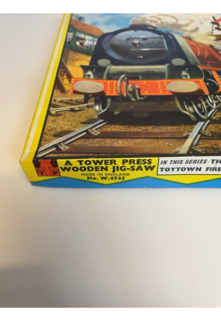 Retro træpuslespil med tog